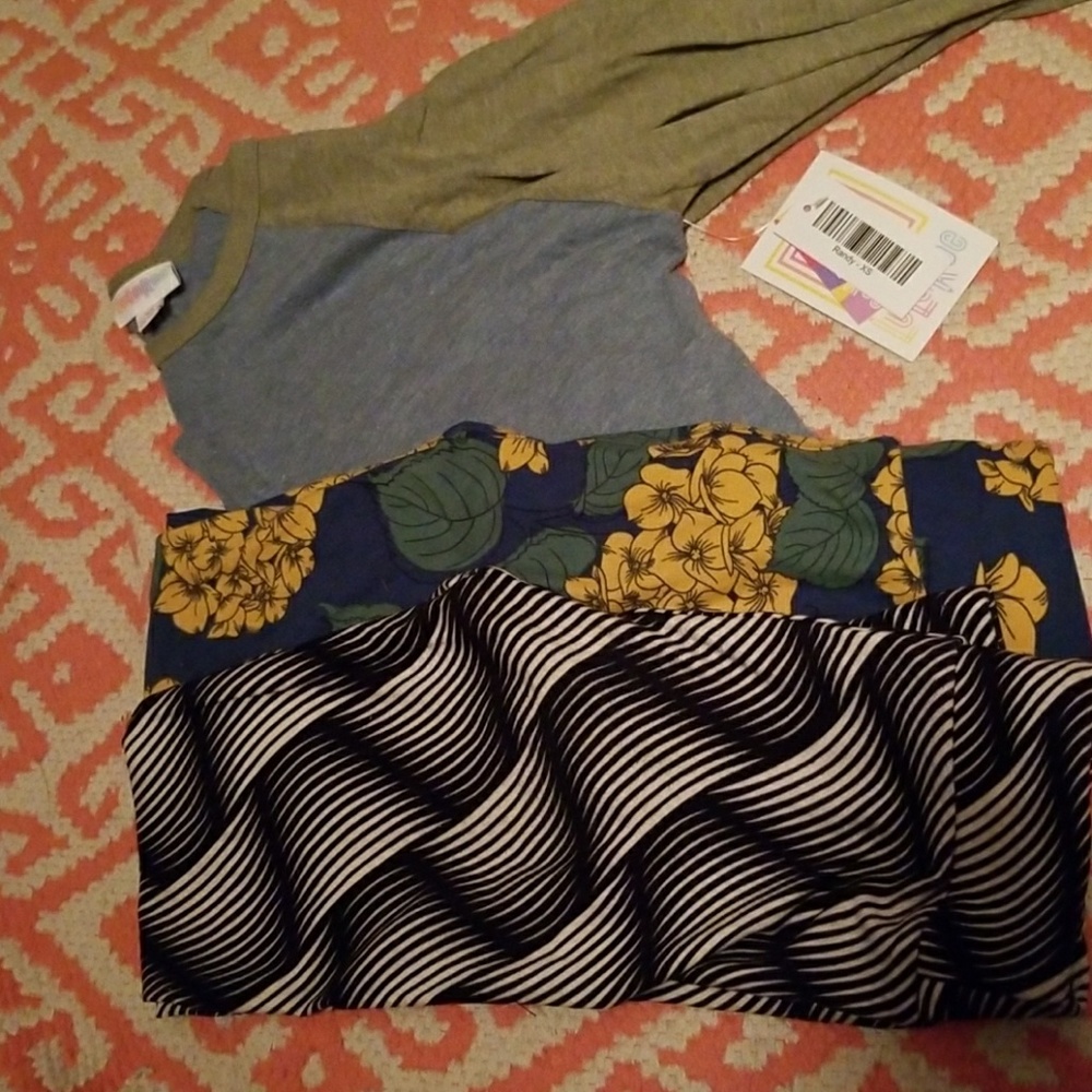 *SOLD*Lularoe bundle NWT.